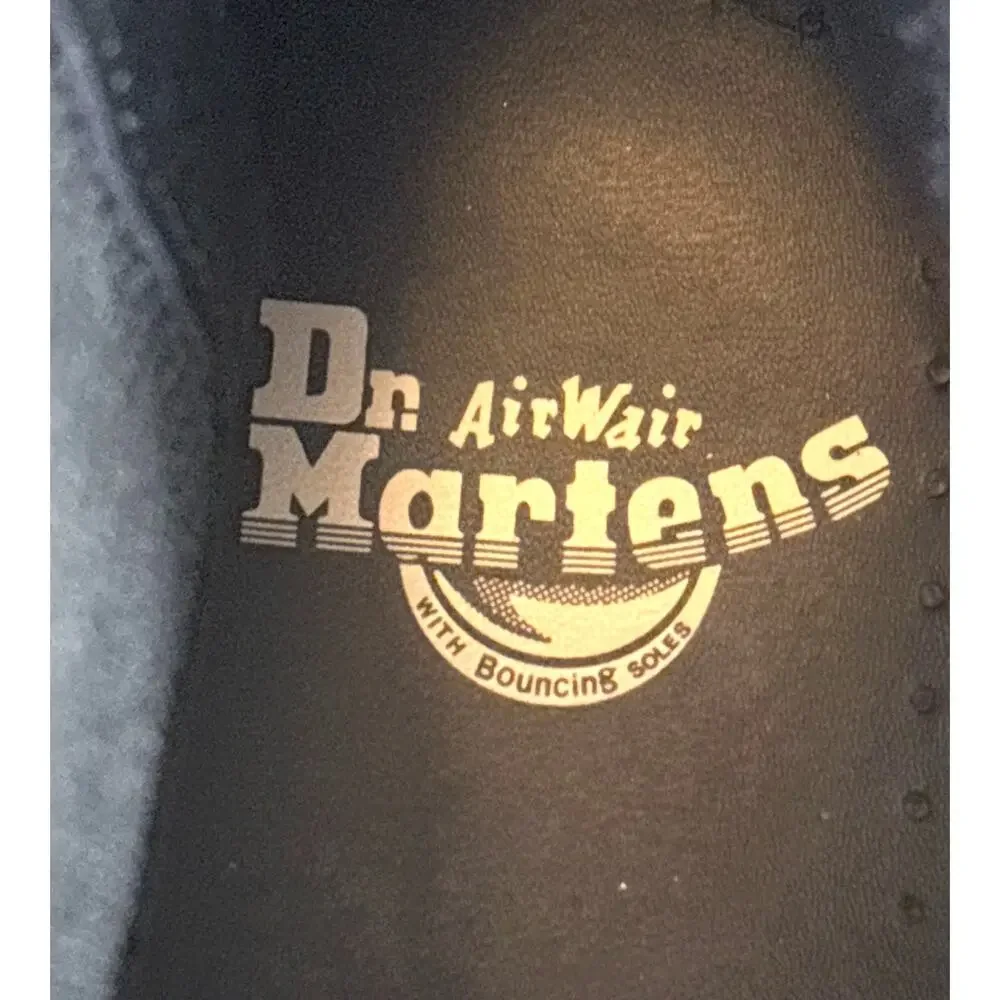Dr. Martens iconic dr